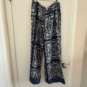 H&M Dark Blue and White Patterned Trousers